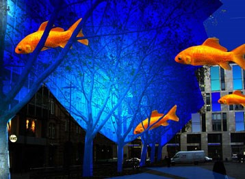 PHILIPS Lighting & Consumer Luminaries